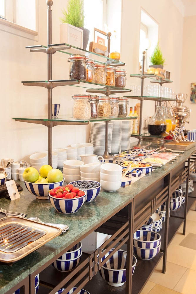 romantikhotel rebstock art and design