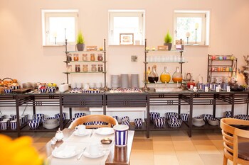 romantikhotel rebstock art and design