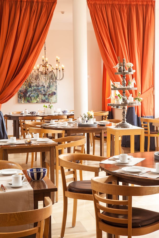 romantikhotel rebstock art and design