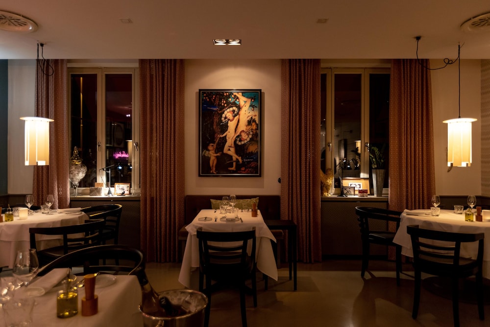 romantikhotel rebstock art and design