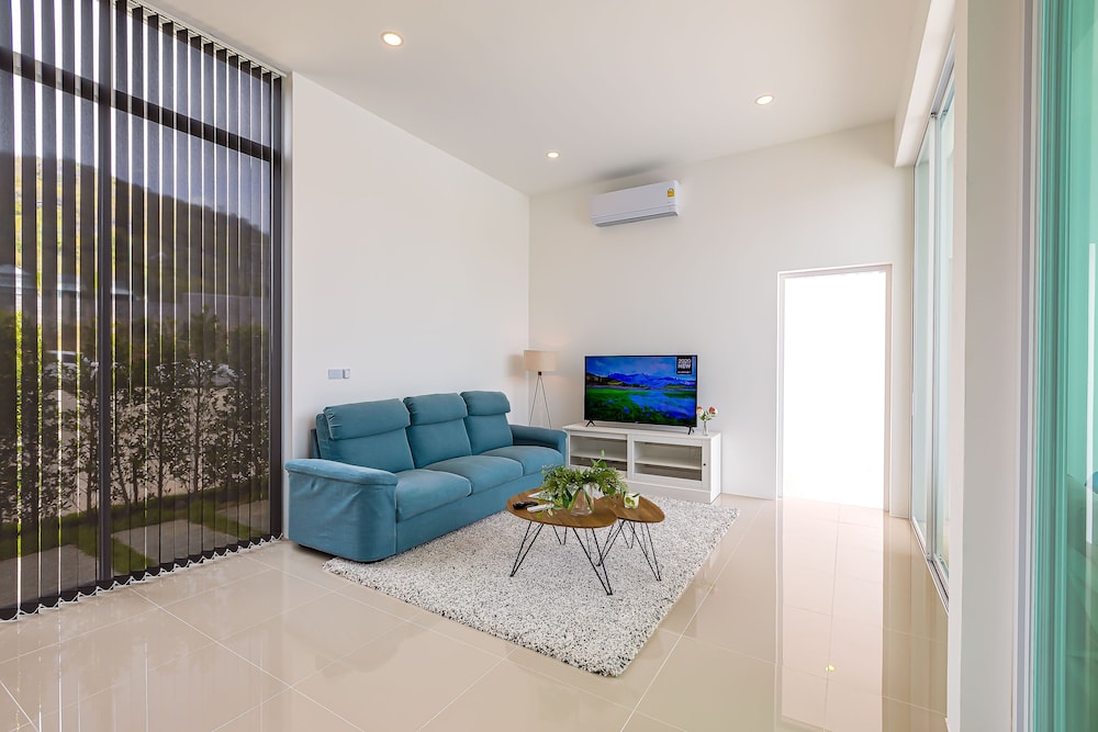 modern 3 br private pool villa pmk a1