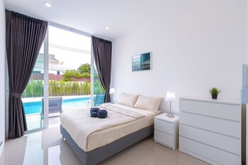 modern 3 br private pool villa pmk a1