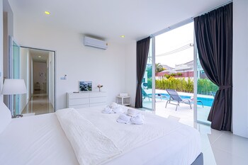 modern 3 br private pool villa pmk a1