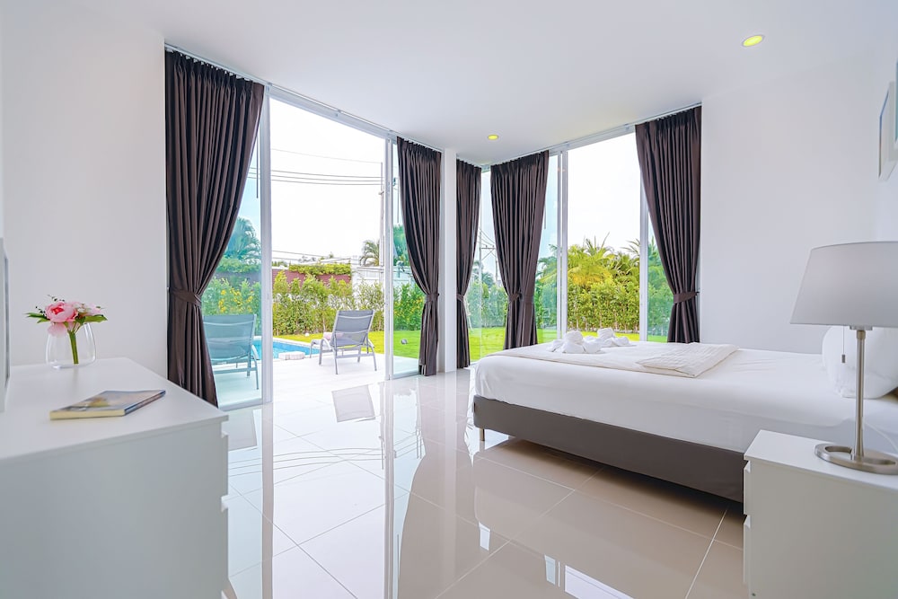 modern 3 br private pool villa pmk a1