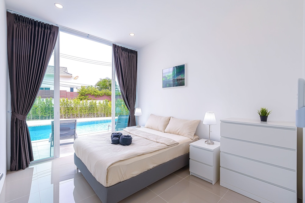 modern 3 br private pool villa pmk a1