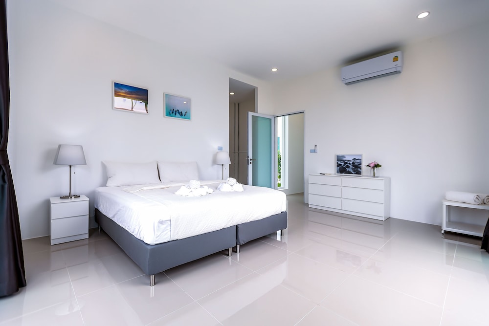 modern 3 br private pool villa pmk a1
