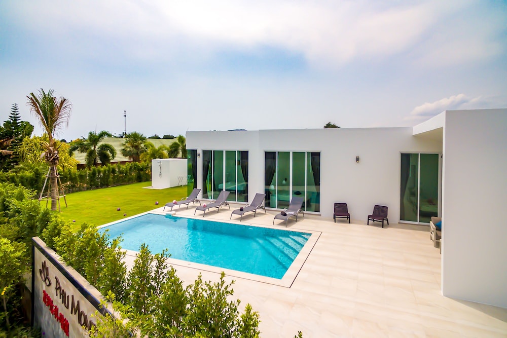 modern 3 br private pool villa pmk a1