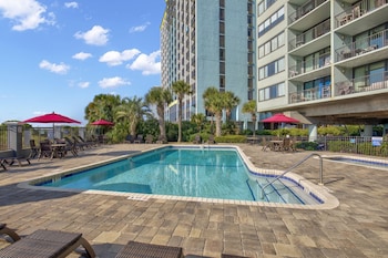 2br ocean view condo w private balcony