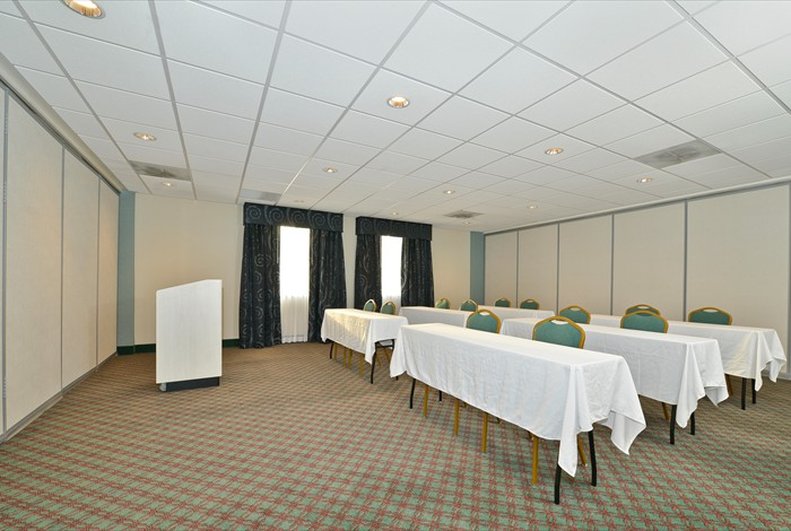 holiday inn express tacoma south lakewood by ihg