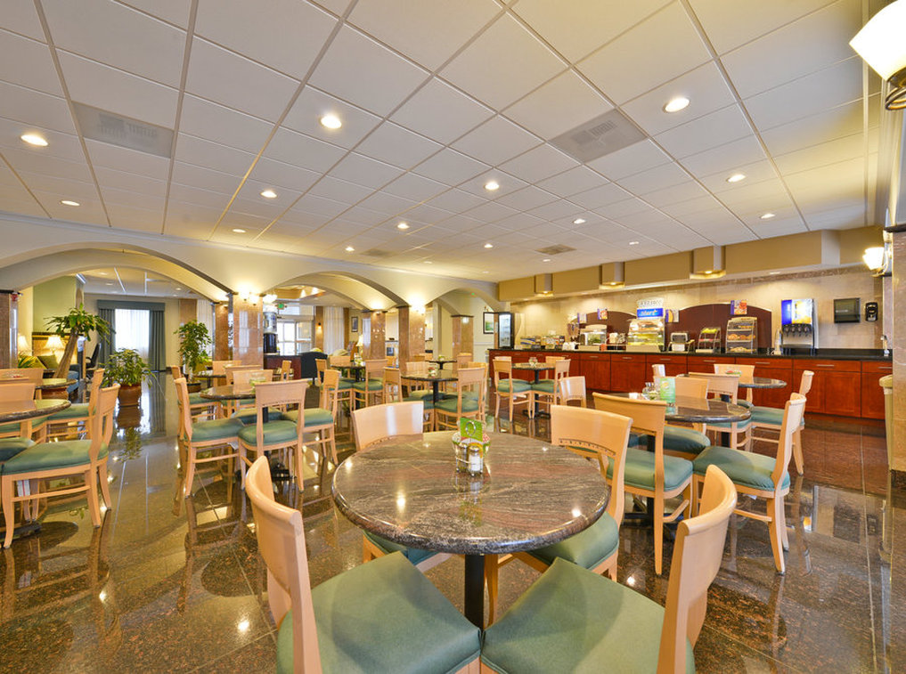 holiday inn express tacoma south lakewood by ihg