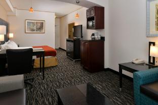 holiday inn express tacoma south lakewood by ihg
