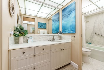 whaler 518 oceanview studio condo condo by redawning