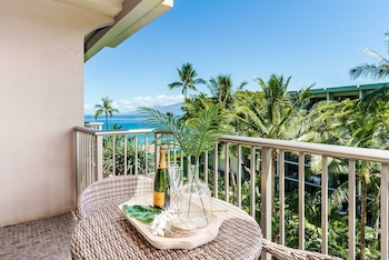 whaler 518 oceanview studio condo condo by redawning