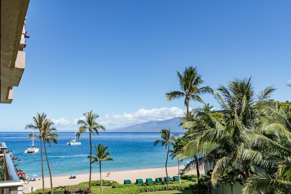 whaler 518 oceanview studio condo condo by redawning