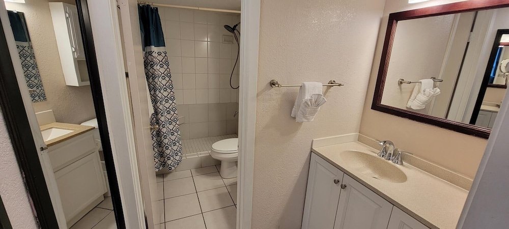 beach access condo nice pool hot tub area w bbq 2 bedroom home by redawning