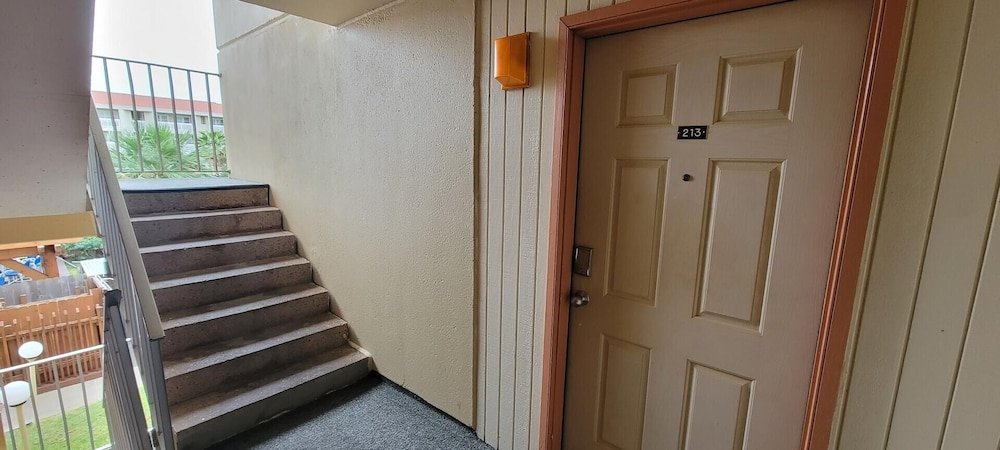 beach access condo nice pool hot tub area w bbq 2 bedroom home by redawning