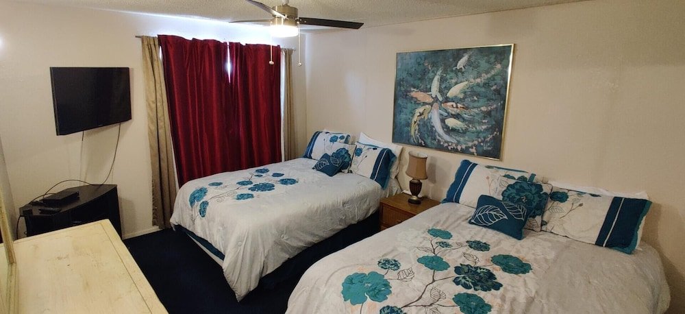 beach access condo nice pool hot tub area w bbq 2 bedroom home by redawning