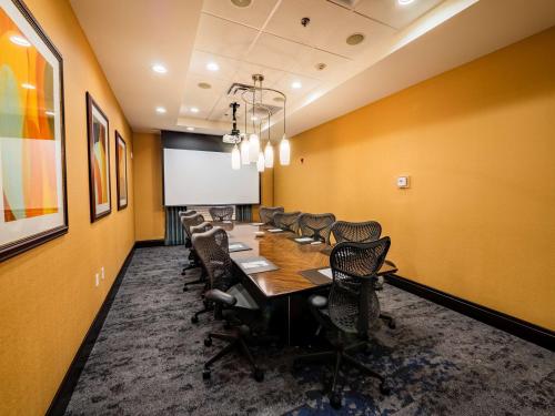 hilton garden inn atlanta south mcdonough