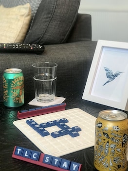 3 bedroom house close to m6 and m55