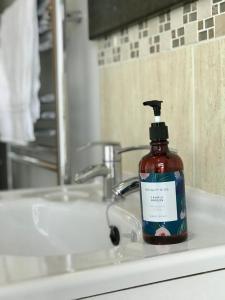 3 bedroom house close to m6 and m55