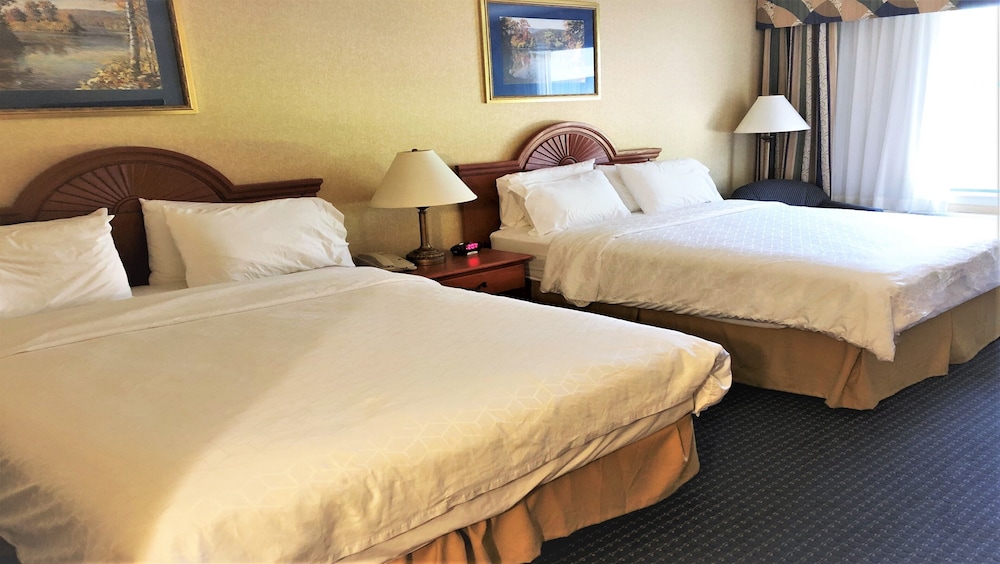 holiday inn express syracuse airport by ihg