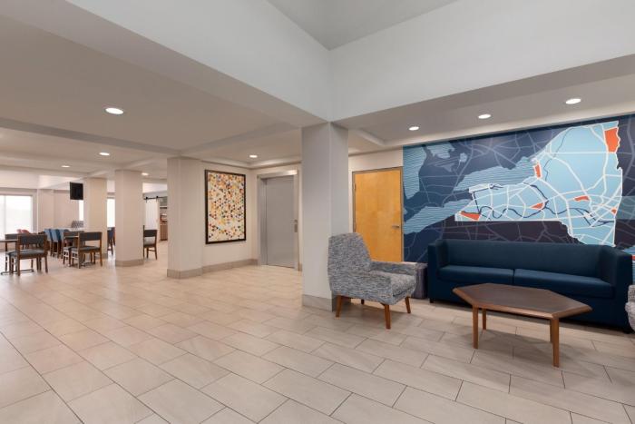 holiday inn express syracuse airport by ihg