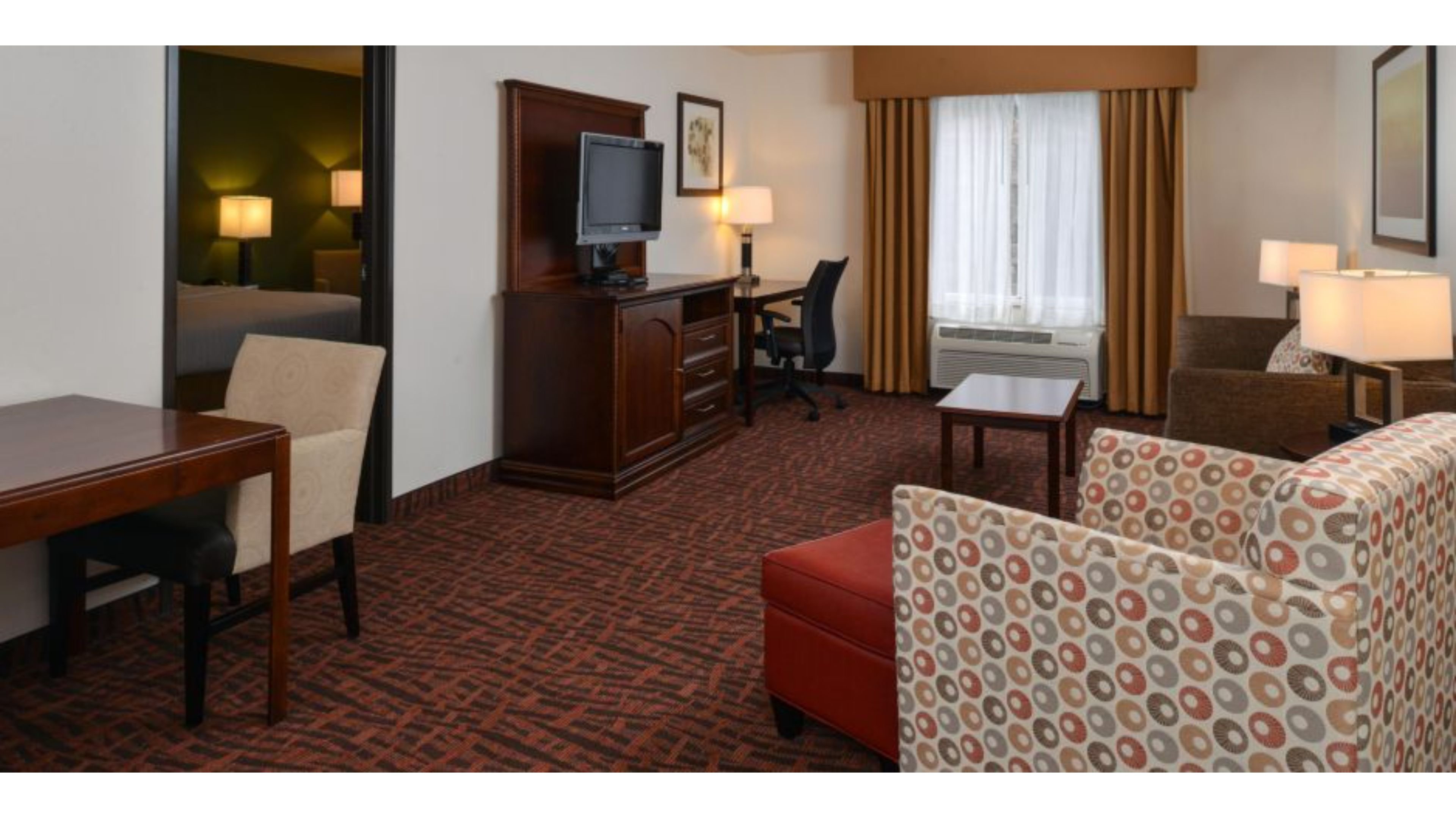 holiday inn express and suites cherry by ihg