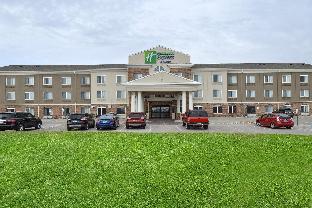 holiday inn express and suites cherry by ihg
