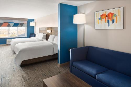 holiday inn express and suites cherry by ihg