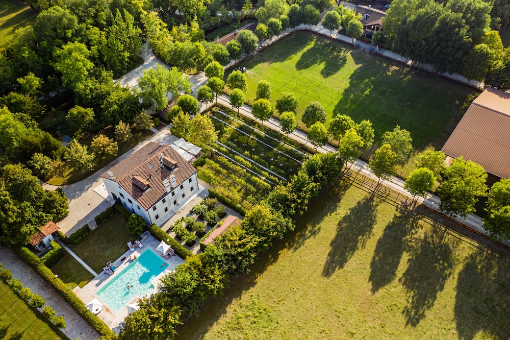 fioriandfrutti resort di campagna