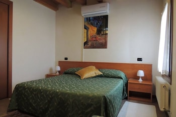 country house country club