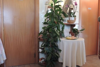 country house country club