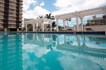 hawaiian monarch 1915 condo by redawning