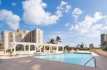 hawaiian monarch 1915 condo by redawning