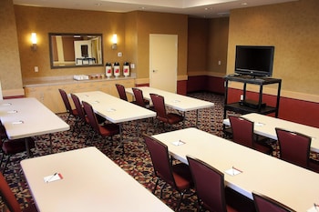 towneplace suites by marriott farmington