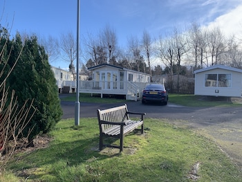 charming 5 beds caravan in beautiful seton sands