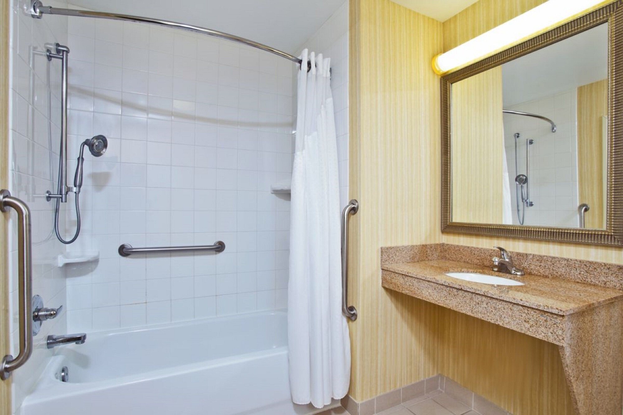 holiday inn express and suites howell by ihg