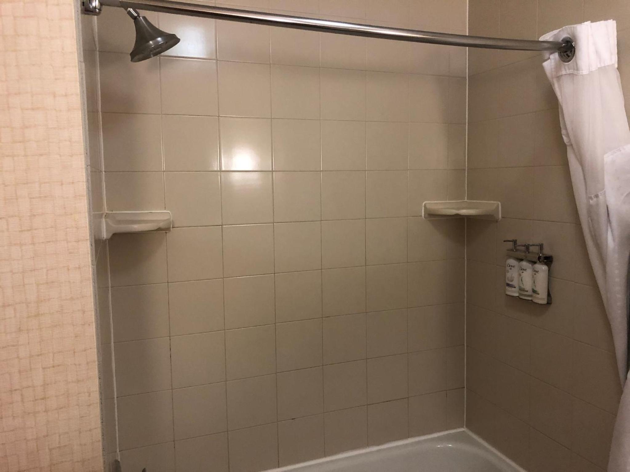 holiday inn express and suites howell by ihg