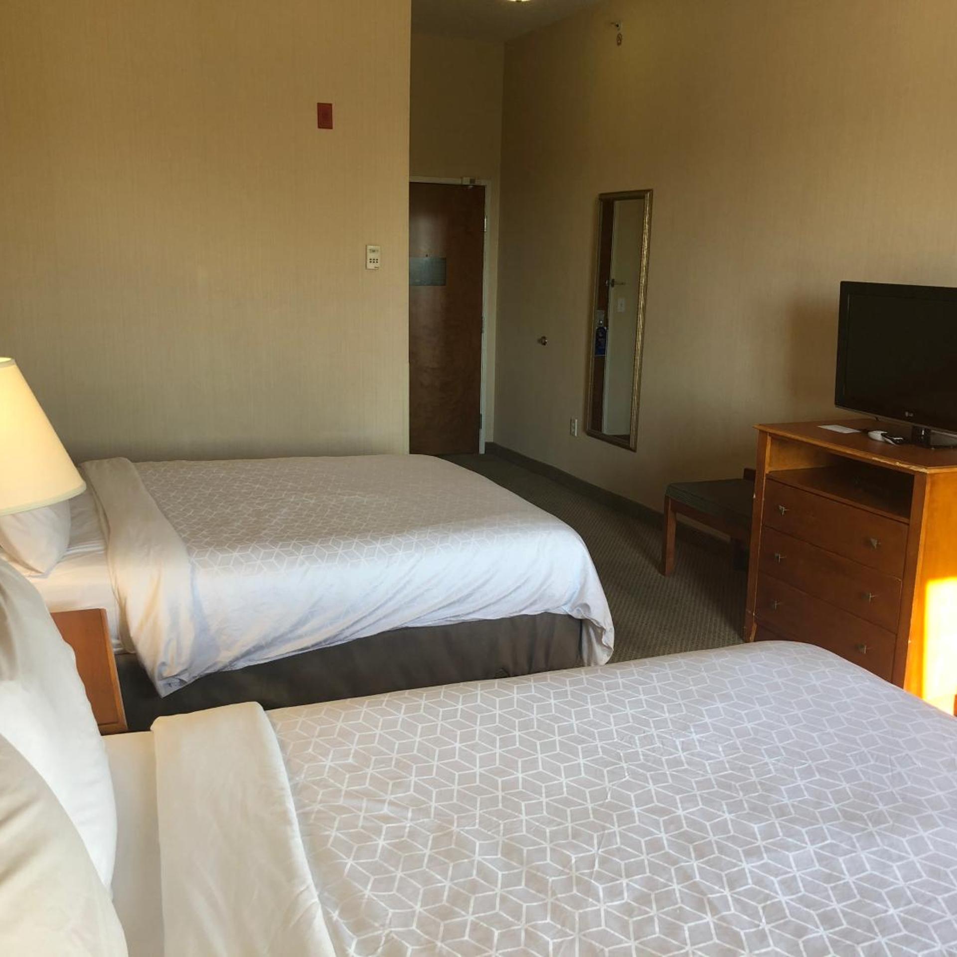 holiday inn express and suites howell by ihg