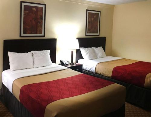 econo lodge and suites shamokin dam selinsgrove