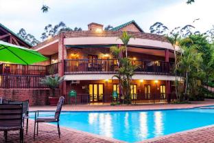 Greenway Woods Resort,Next To A Golf Course,3 star