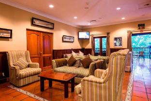 Greenway Woods Resort,Next To A Golf Course,3 star