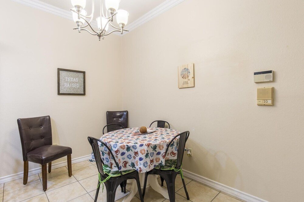 pool ground floor walk to beach a 2 bedroom condo