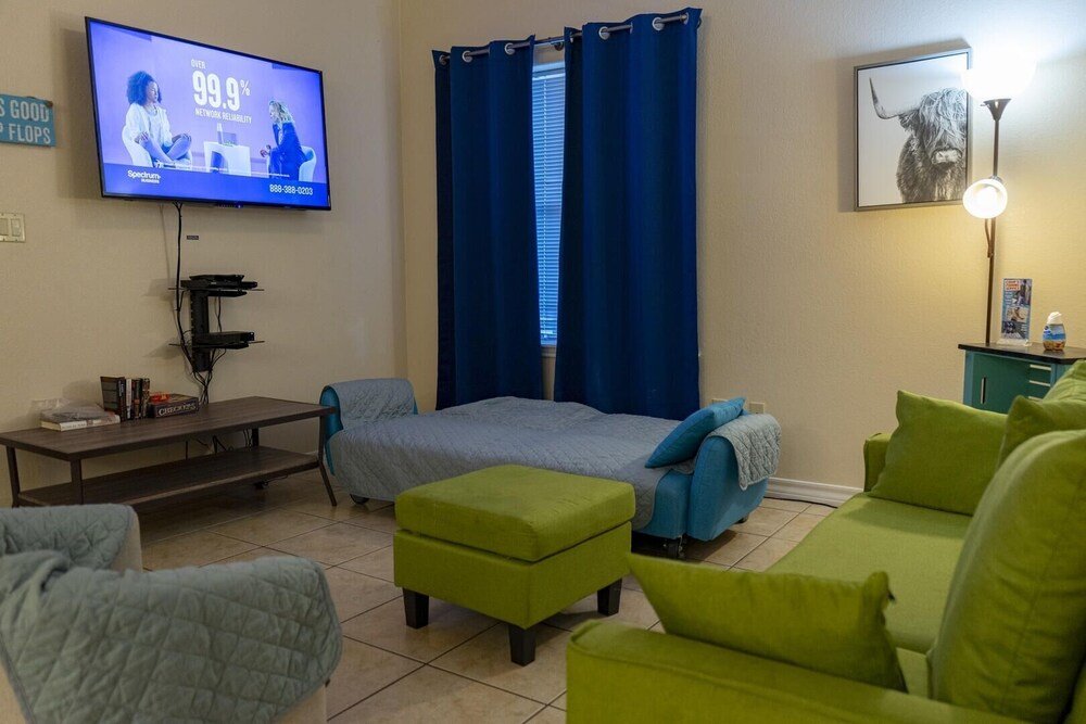 pool ground floor walk to beach a 2 bedroom condo