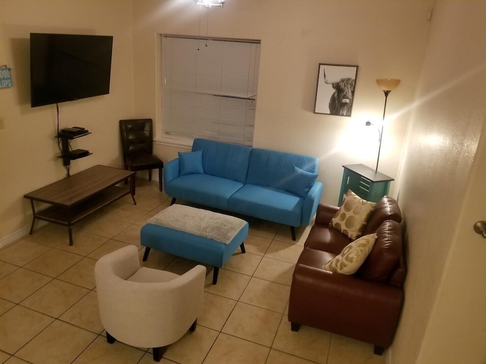 pool ground floor walk to beach a 2 bedroom condo