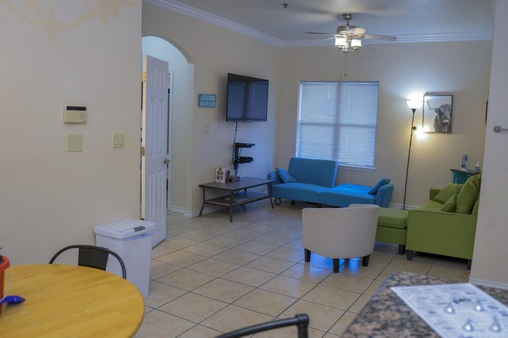 pool ground floor walk to beach a 2 bedroom condo