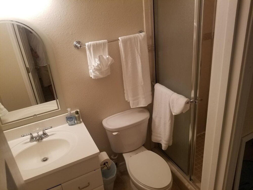 pool ground floor walk to beach a 2 bedroom condo