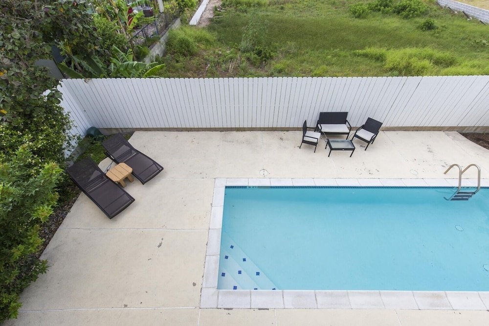 pool ground floor walk to beach a 2 bedroom condo