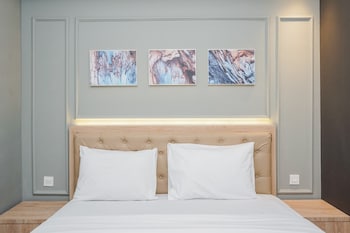 comfortable and homey 2br apartment at m town residence