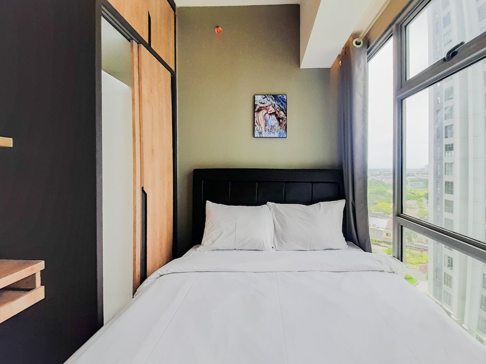 comfortable and homey 2br apartment at m town residence
